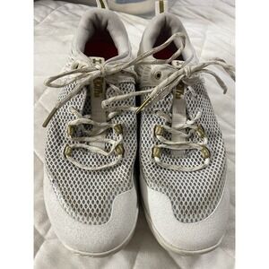 Under Armour volleyball shoes HOVR Block City‎ White Gold Trim Size 9